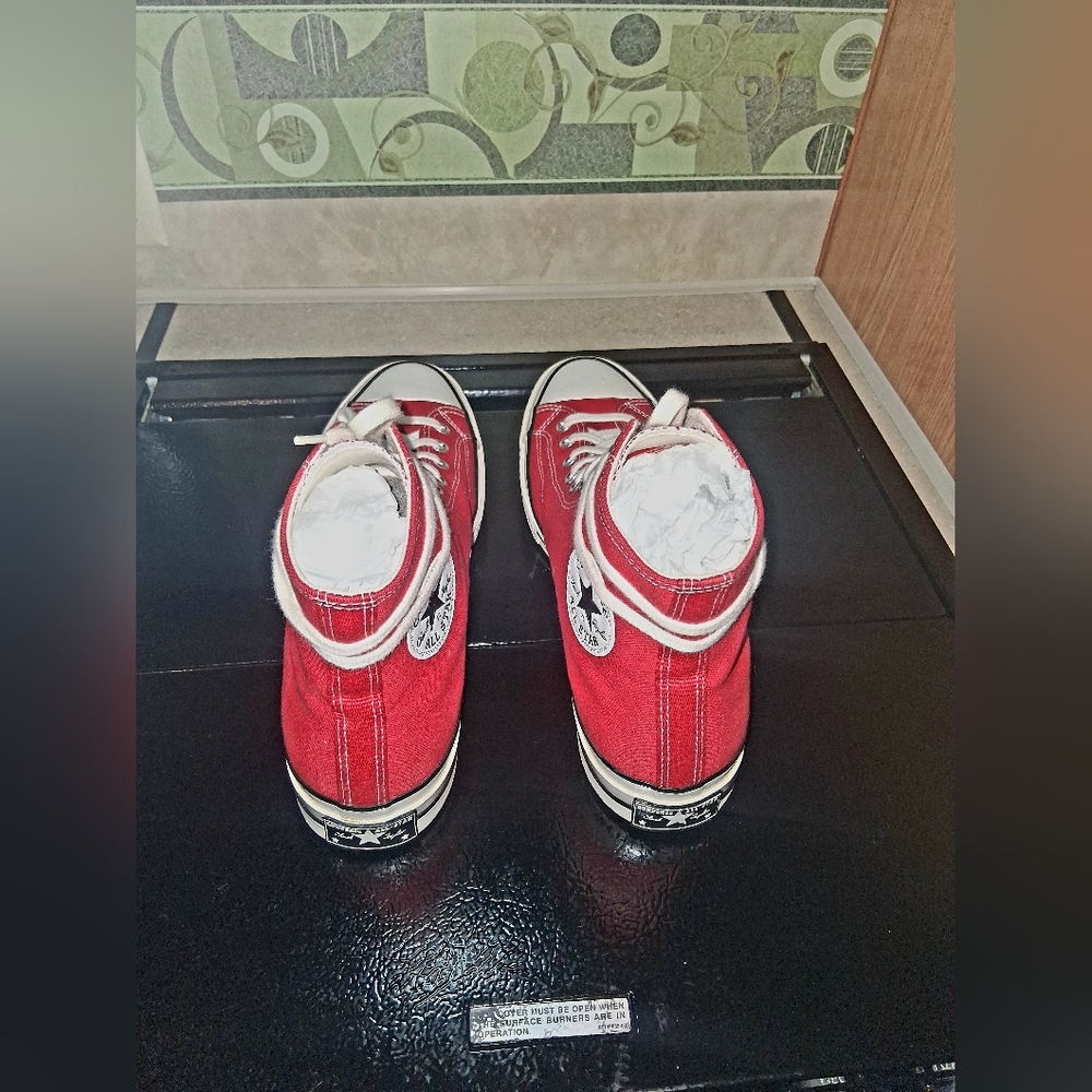 Converse Chuck 70 High Top - Enamel Red (Men’s 11.5 / Women’s 13.5) - Picture 4 of 8